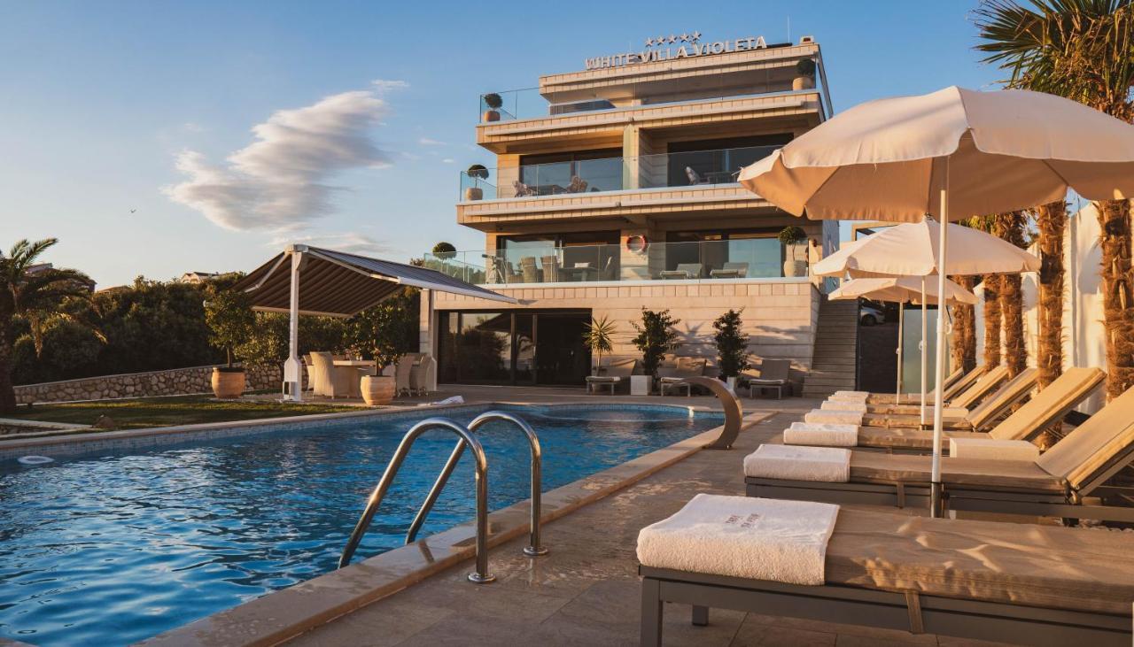 Luxury Apartments White Villa Violeta Mandre Exterior foto
