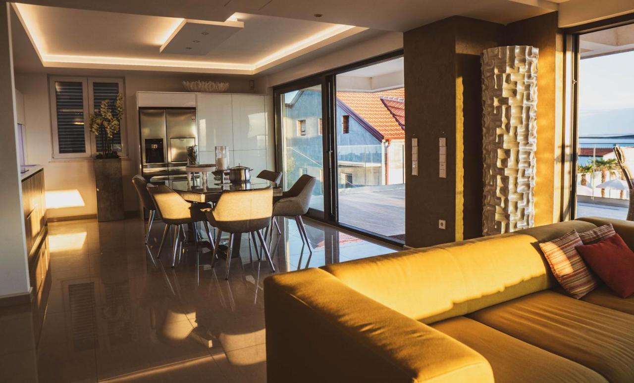 Luxury Apartments White Villa Violeta Mandre Exterior foto